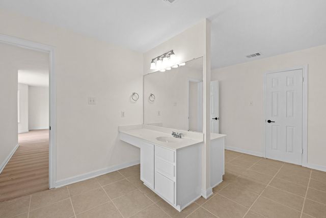 1181 Forest Bluff TRL, Round Rock, TX 78665