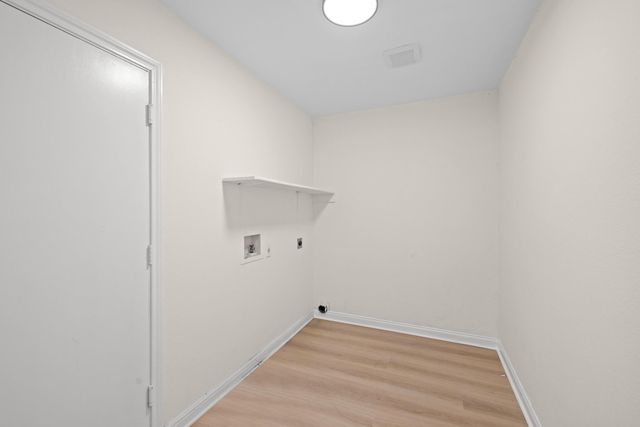 1181 Forest Bluff TRL, Round Rock, TX 78665