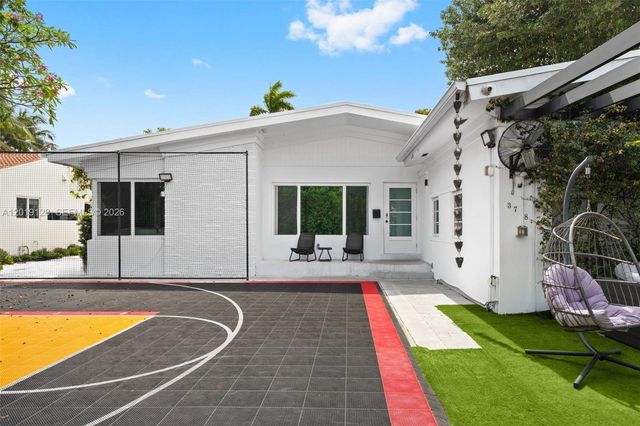 3758 Prairie Ave, Miami Beach, FL 33140