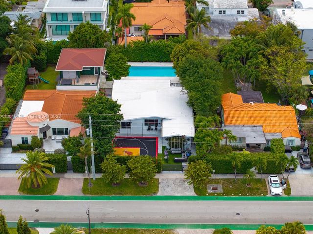 3758 Prairie Ave, Miami Beach, FL 33140