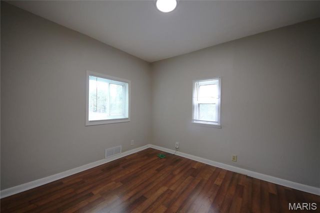 7402 Blanding Drive, Ferguson, MO 63135