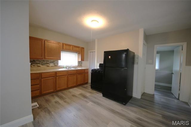 7402 Blanding Drive, Ferguson, MO 63135