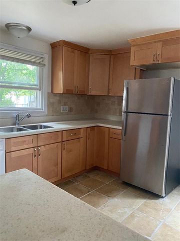 11 Dawson Street, Pawtucket, RI 02861
