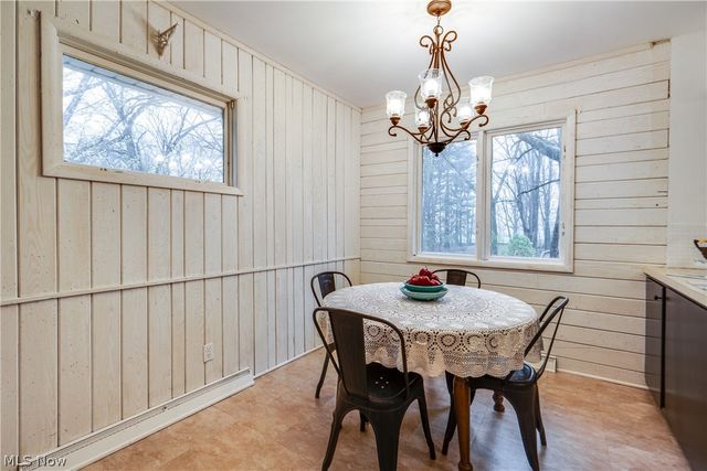 1440 Treasch Drive, Cuyahoga Falls, OH 44221