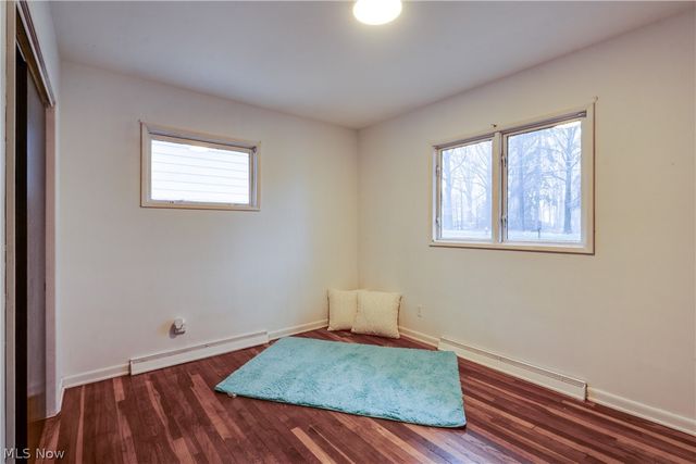 1440 Treasch Drive, Cuyahoga Falls, OH 44221