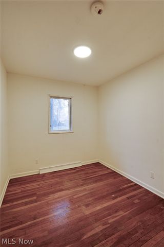 1440 Treasch Drive, Cuyahoga Falls, OH 44221