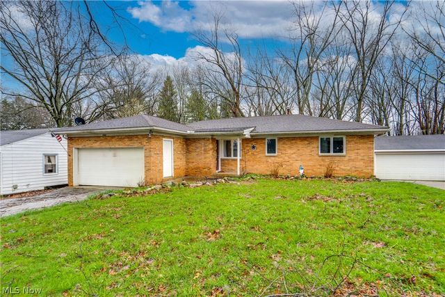 1440 Treasch Drive, Cuyahoga Falls, OH 44221