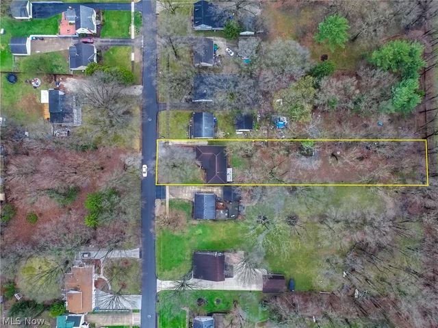 1440 Treasch Drive, Cuyahoga Falls, OH 44221