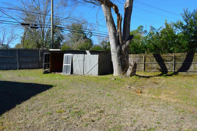 1101 Pine Drive NW, Aiken, SC 29801