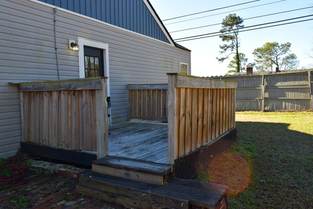 1101 Pine Drive NW, Aiken, SC 29801