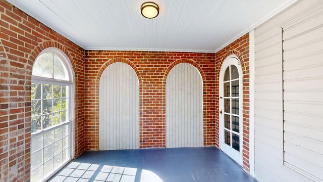 1101 Pine Drive NW, Aiken, SC 29801