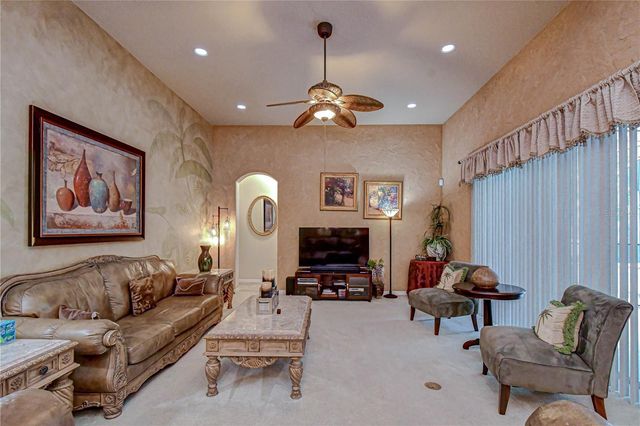 20915 LAKE VIENNA DRIVE, Land O Lakes, FL 34638