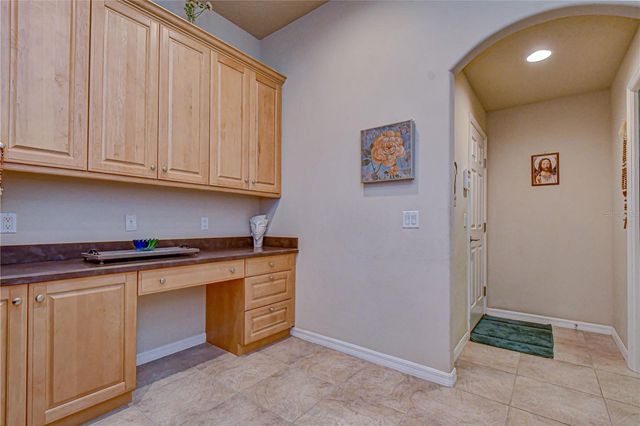 20915 LAKE VIENNA DRIVE, Land O Lakes, FL 34638