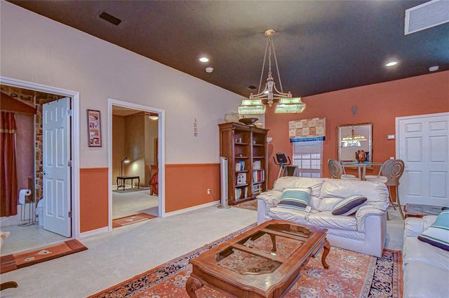 20915 LAKE VIENNA DRIVE, Land O Lakes, FL 34638
