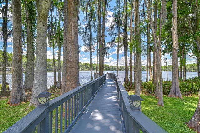 20915 LAKE VIENNA DRIVE, Land O Lakes, FL 34638