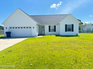 912 Gum Branch Court, Havelock, NC 28532