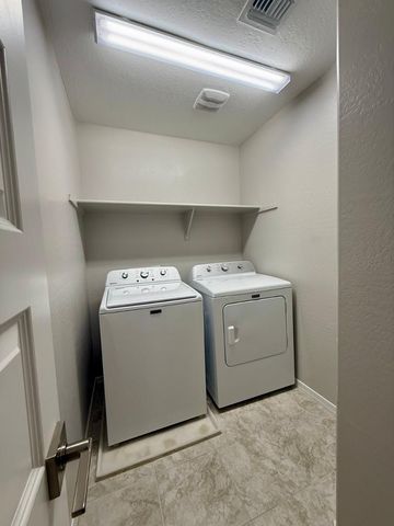 14220 W Buckskin Trail, Surprise, AZ 85387