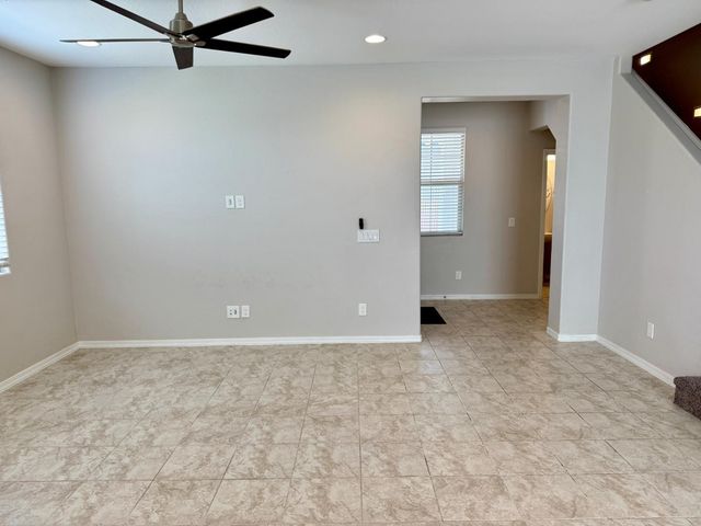 14220 W Buckskin Trail, Surprise, AZ 85387