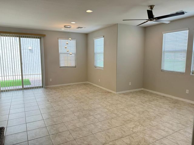 14220 W Buckskin Trail, Surprise, AZ 85387