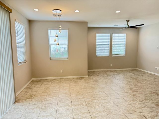 14220 W Buckskin Trail, Surprise, AZ 85387