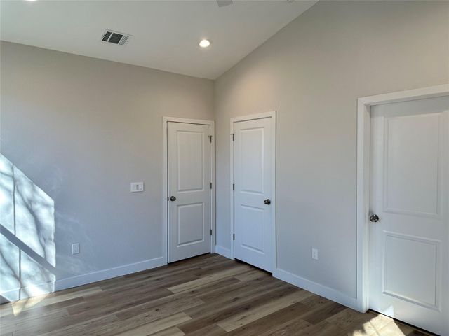 1115 Neches ST, Lockhart, TX 78644