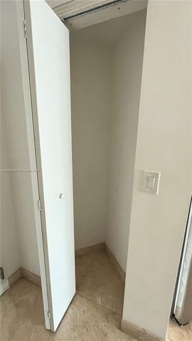 350 S Miami Ave 2302, Miami, FL 33130