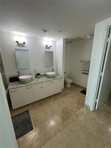 350 S Miami Ave 2302, Miami, FL 33130