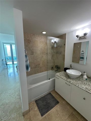 350 S Miami Ave 2302, Miami, FL 33130