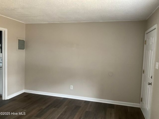 1018 Davis Street, Jacksonville, NC 28540