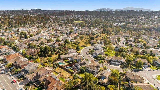 11409 Duenda Rd, San Diego, CA 92127