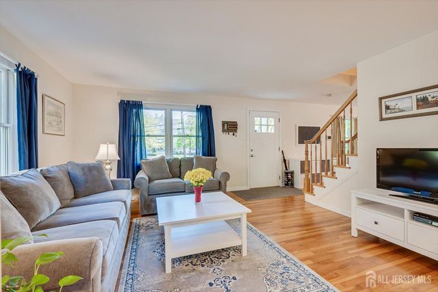 47 Orchard Avenue, Metuchen, NJ 08840