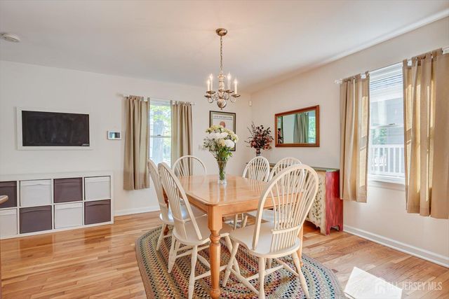 47 Orchard Avenue, Metuchen, NJ 08840