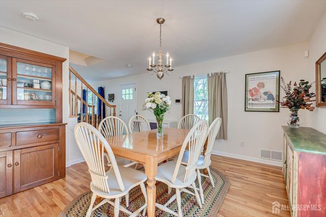 47 Orchard Avenue, Metuchen, NJ 08840