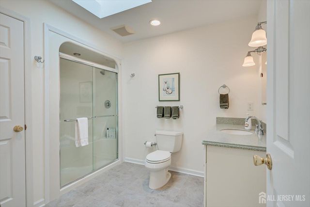 47 Orchard Avenue, Metuchen, NJ 08840