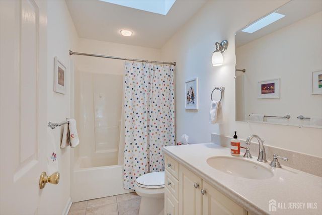 47 Orchard Avenue, Metuchen, NJ 08840