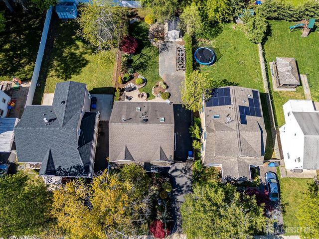 47 Orchard Avenue, Metuchen, NJ 08840