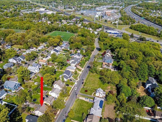 47 Orchard Avenue, Metuchen, NJ 08840