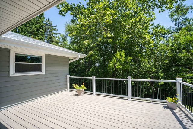 212 Pleasant View Drive, Des Moines, IA 50315