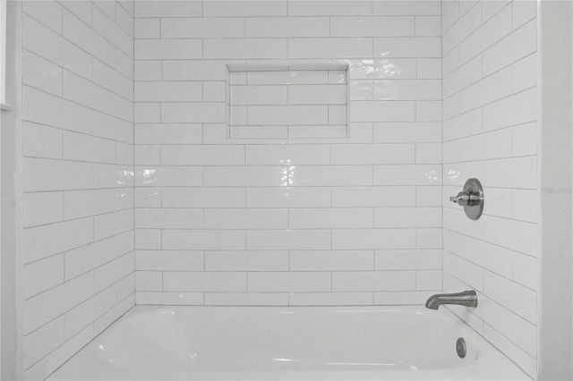 2906 SUTTON OAKS COURT, Plant City, FL 33566