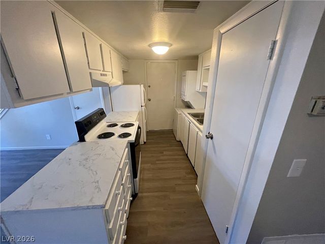 1351 Dorothy Avenue 2, Las Vegas, NV 89119