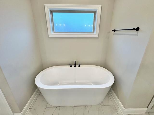 575 ROSALIE WOODS DR, Cordova, TN 38018