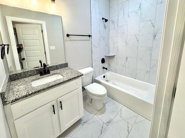 575 ROSALIE WOODS DR, Cordova, TN 38018