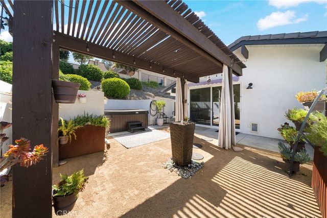 25902 Hitching Rail, Laguna Hills, CA 92653