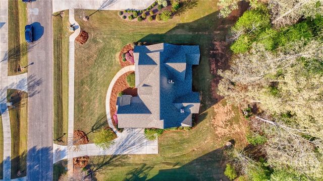 1091 W Magnolia Loop, Madison, GA 30650