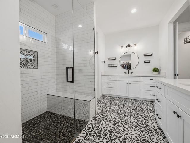 2345 N 28th Place, Phoenix, AZ 85008