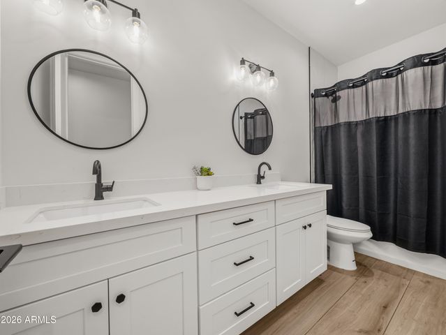 2345 N 28th Place, Phoenix, AZ 85008