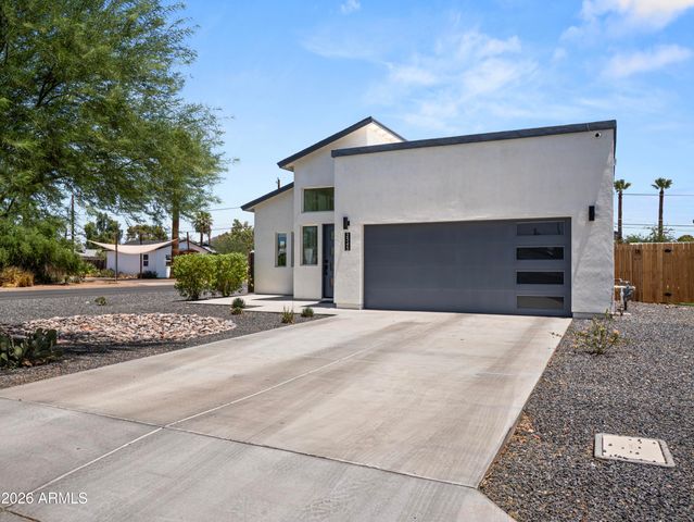 2345 N 28th Place, Phoenix, AZ 85008