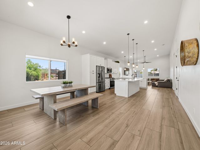 2345 N 28th Place, Phoenix, AZ 85008