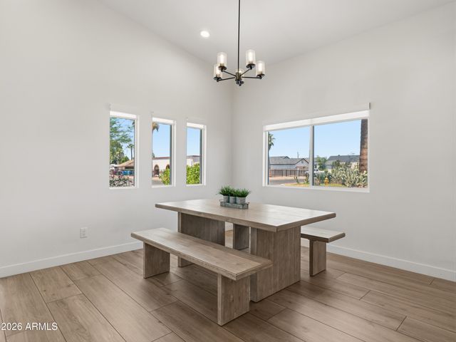 2345 N 28th Place, Phoenix, AZ 85008
