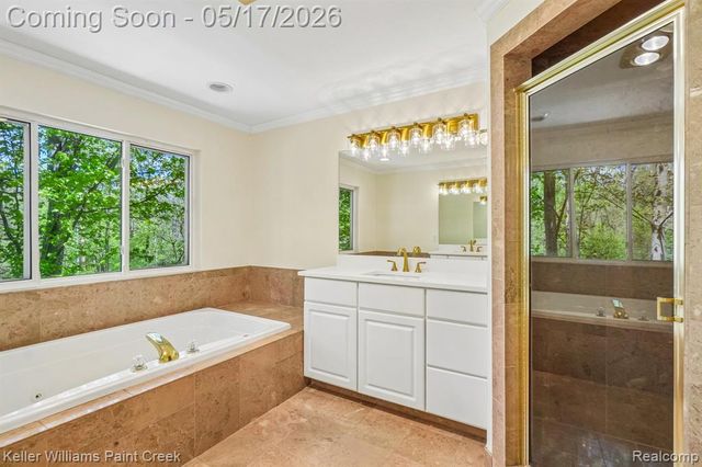 1358 Potomac Drive, Rochester Hills, MI 48306